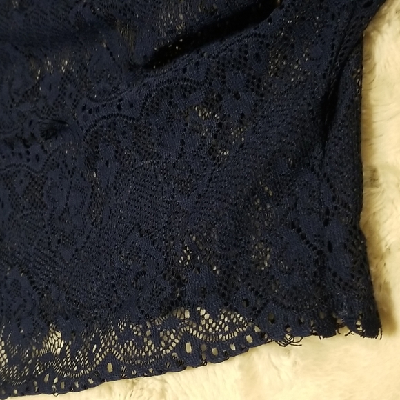 Venus Top Womens Size Small Blue Lace Butterfly Sleeve - Picture 5 of 10